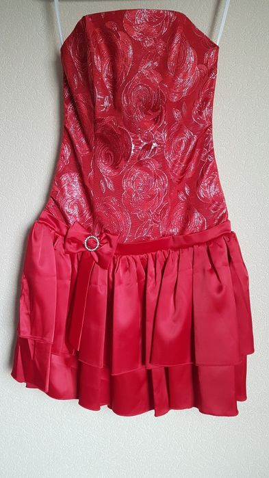 Подростковое платье