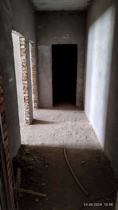 Продаётся  квартира