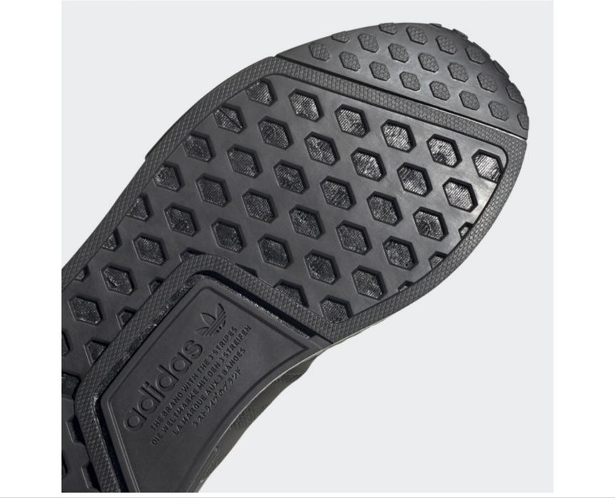 Кроссовки Adidas