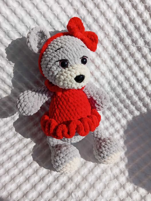 Плюшени мечета ръчно изплетени