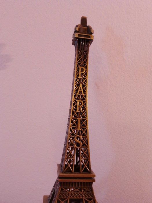 Сувенирна Айфелова кула
