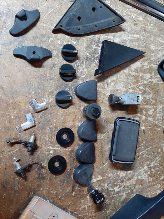 Останали части за бмв е21