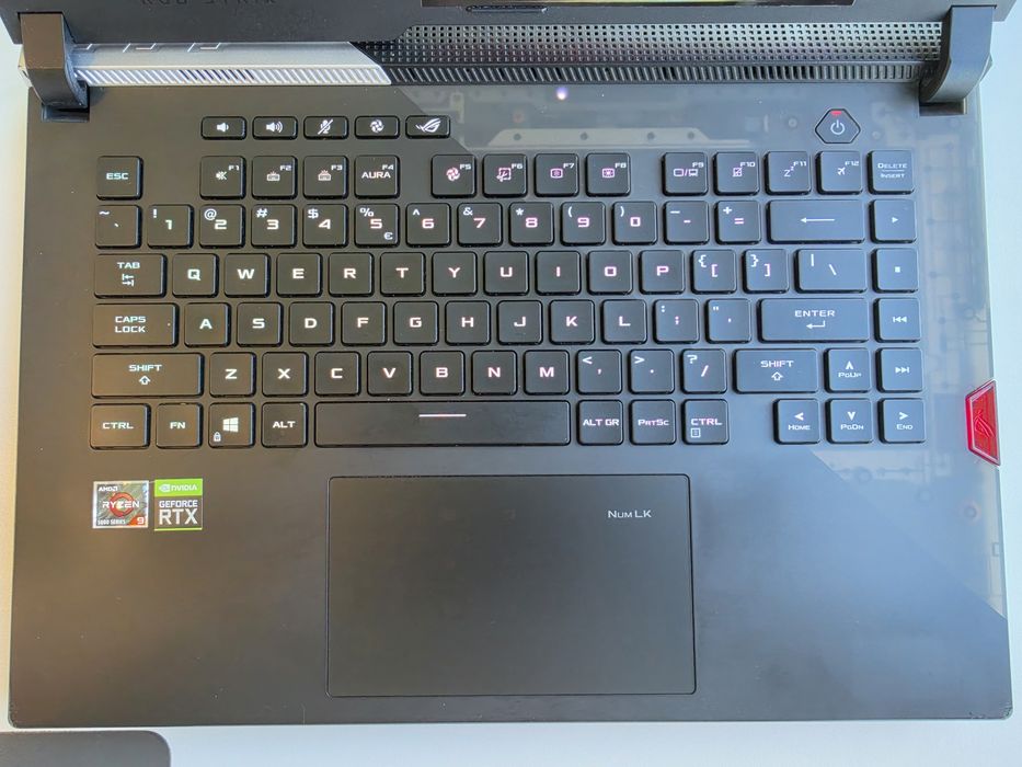 URGENT | Laptop Gaming ASUS ROG Strix SCAR 15 G533QS | Ryzen 9 5900HX | RTX 3080 16GB | 32GB RAM | 1TB SSD | Display 300Hz