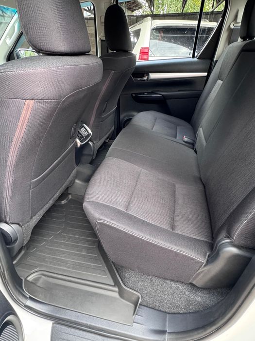 Продам тойота хайлюкс