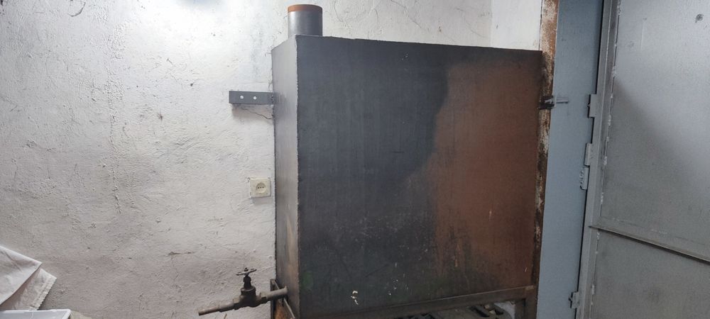 Продам металлический бак