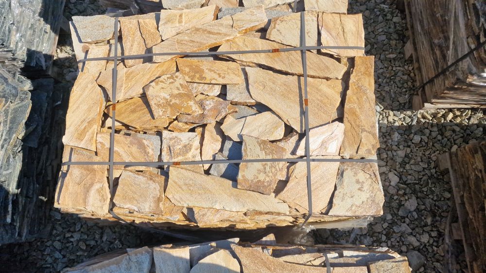 Travertin și Piatră Naturală Decorativă | Piatră pentru Placări, Pavaje și Grădină | Livrare Națională