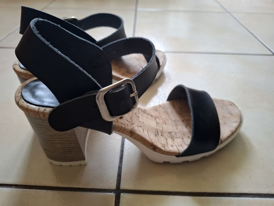 Sandale Doca, marimea 39