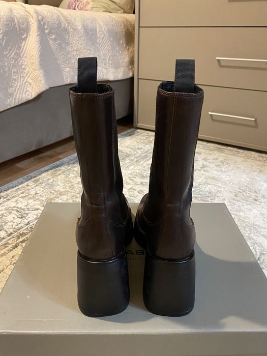 Кожаные ботинки