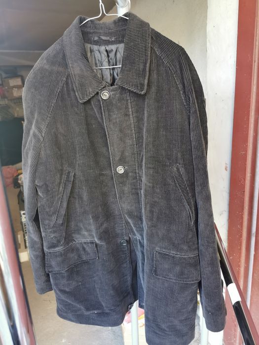 Продавам дрехи мъжки