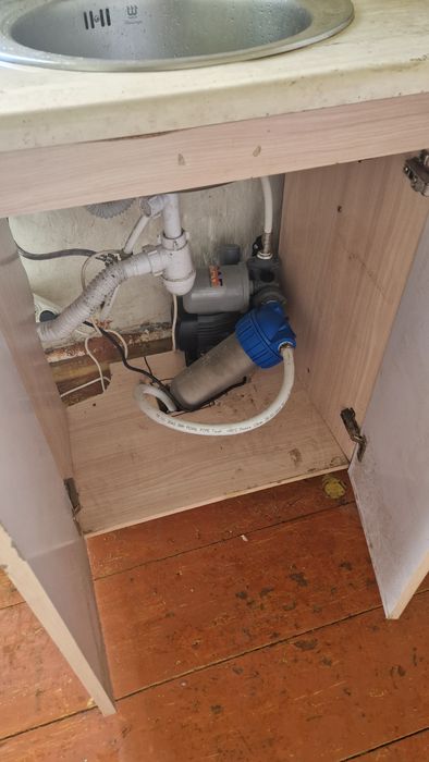 Бурение скважин.