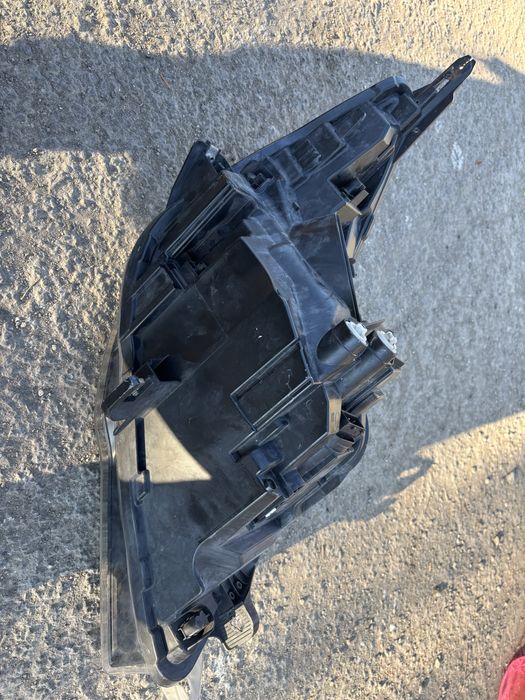 Opel insignia 2016г. фар матричен