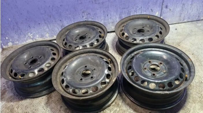 Диски р15 Ауди 100 4