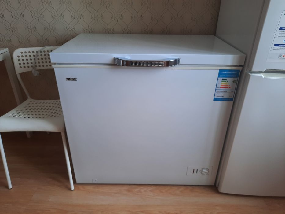 Морозильник в отличном состоянии