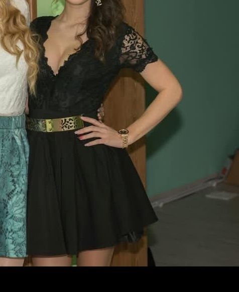 Черна рокля с дантела- S  размер