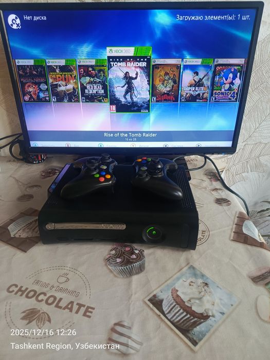 Xbox 360 elite 128gb fribut proshivka qilingan. 27 ta oʻyini bor