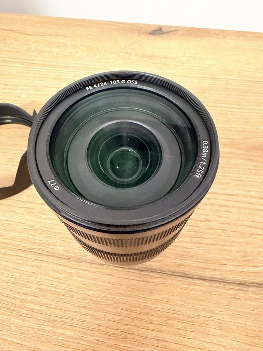 Obiectiv Sony FE 24-105 mm f/4 G OSS