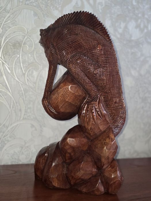 Сувенир Игуана из Дерева.