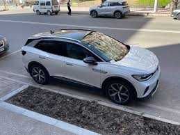 VOLKSWAGEN  ID4. naxd halol nasiya
