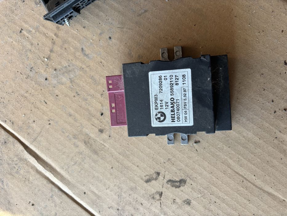 Модул горивна помпа Bmw бмв e90 e91 e92 320i 170кс n43