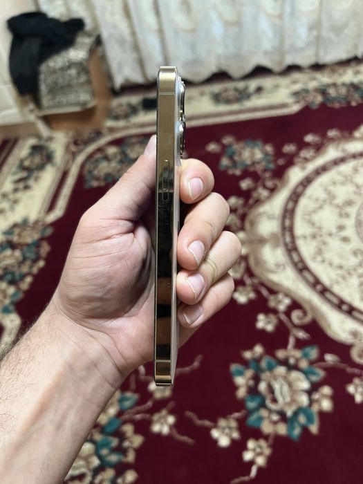 Продам или обменяю айфон 13 про