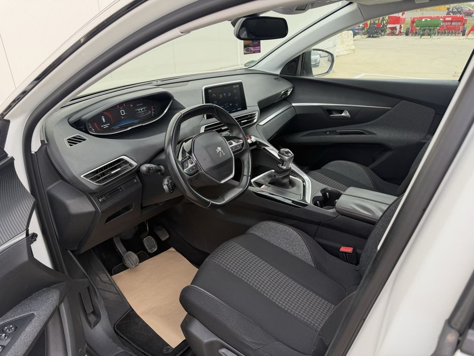 PEUGEOT 5008 2018 — imagine 5