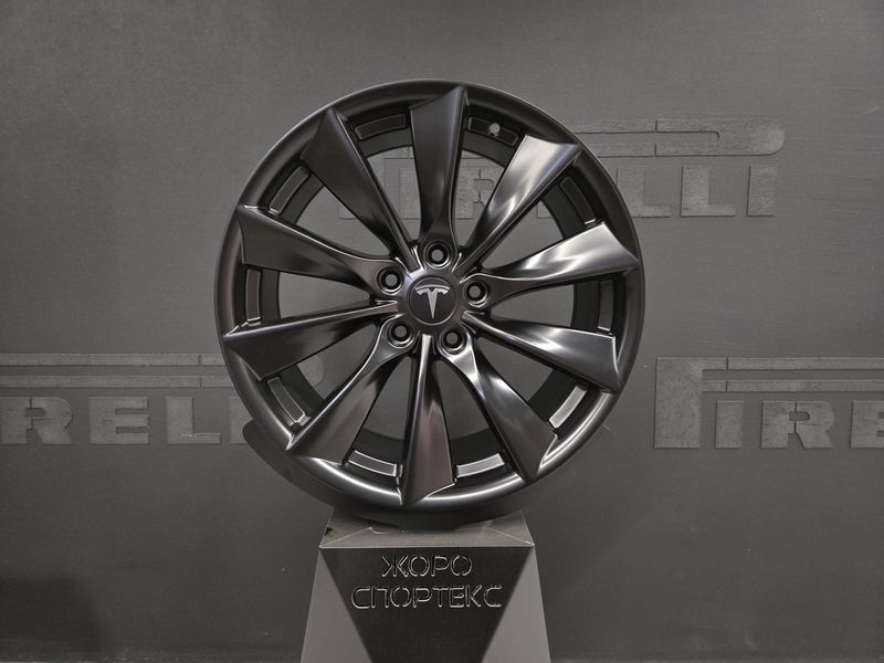 18цола 5х114.3 Тесла Tesla 5x114.3