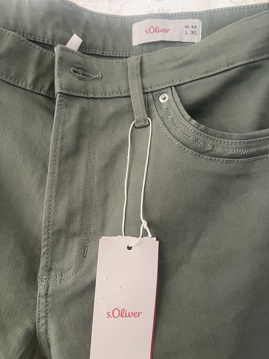 s.Oliver Skinny Jeans 'Betsy' in Pastel Green