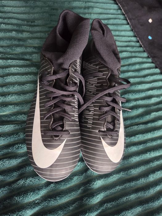Бутонки Nike Mercurial