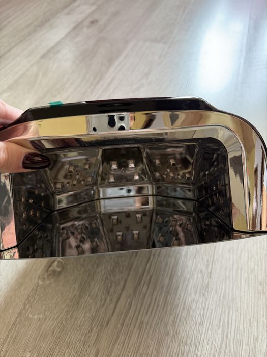 Лампа за маникюр/педикюр