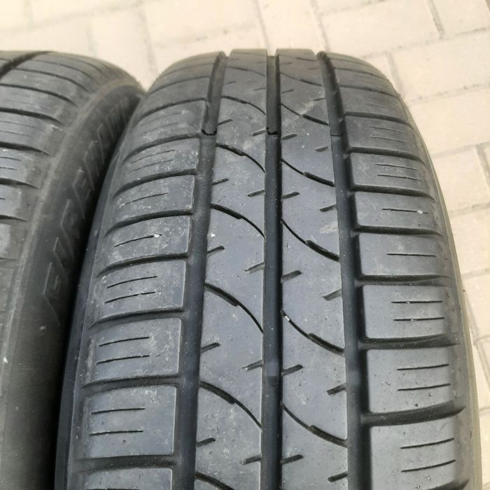 Продам 185 65 R15  2шт   летние шины