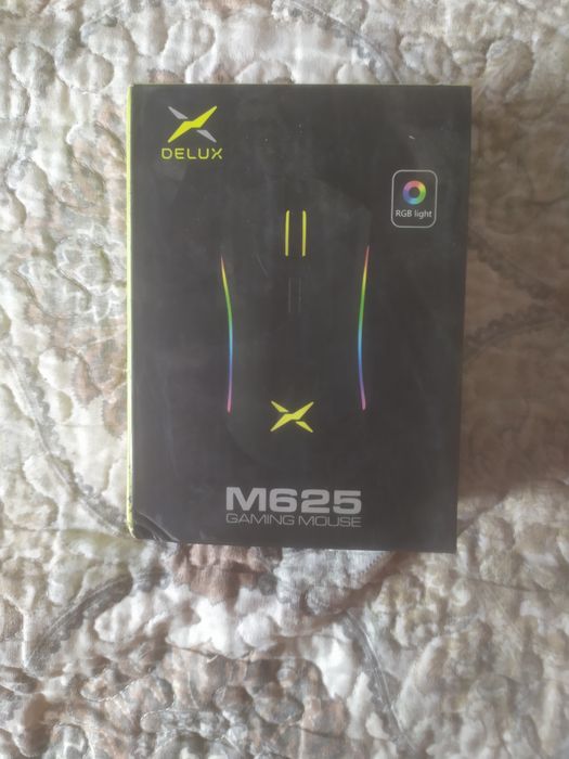 Продам игровую компьютерную мышь  Делюкс 625