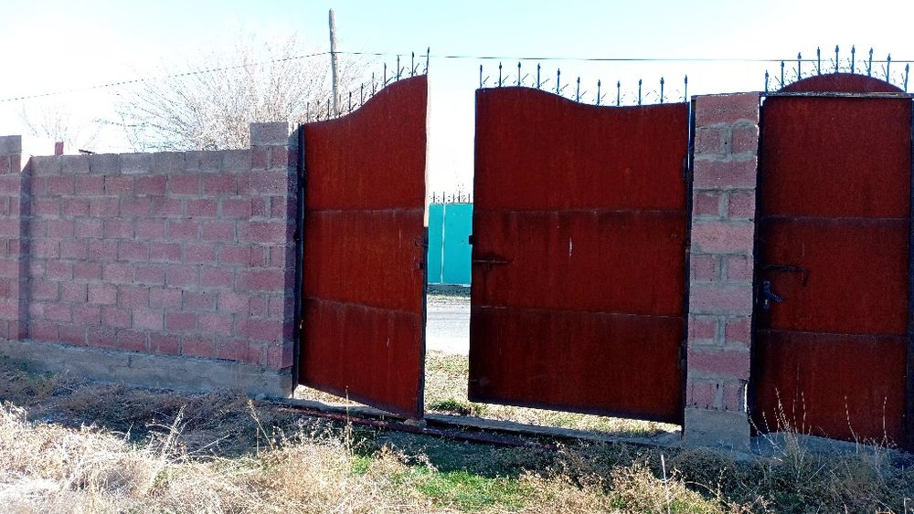 Дом продаётся за линией