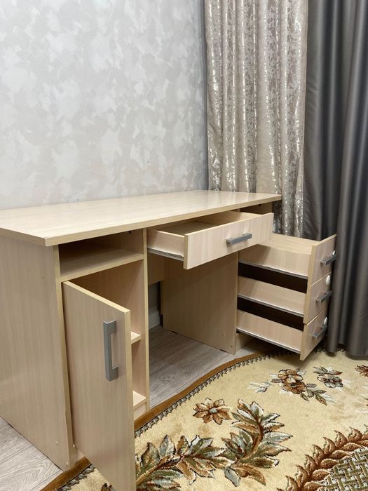 Журнальный стол буу