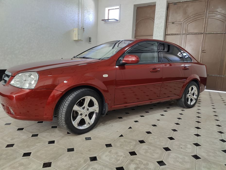 Daewoo lacetti  1.8 Корейский