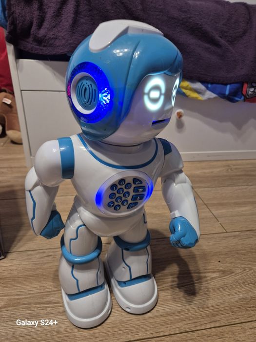 Robot Ppwer Man kid