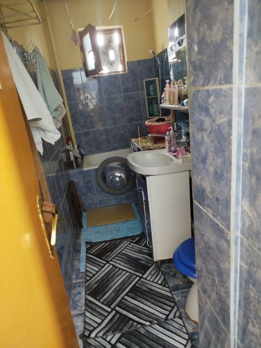 Inchiriez apartament 2 camere Gavana ,etaj 2