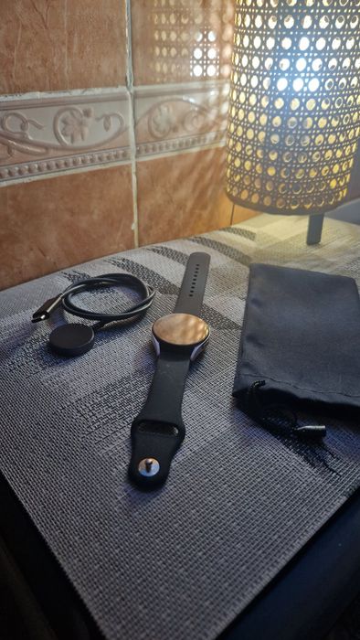 Samsung Galaxy Watch5 40mm (SM-R900).