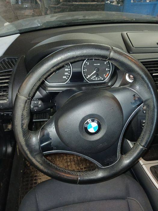 BMW seria 1 ( E87 )