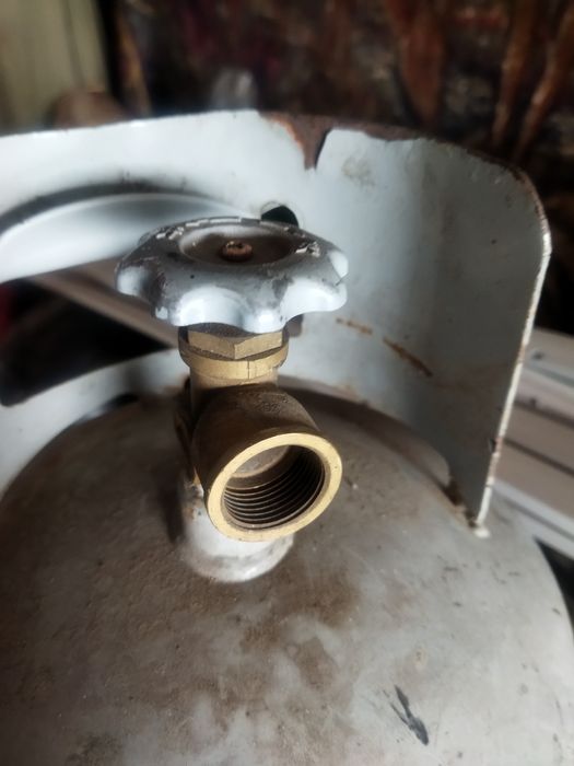 Продам аргоновый балон 5 л