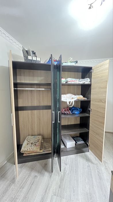 Продам шифонер и прихожку