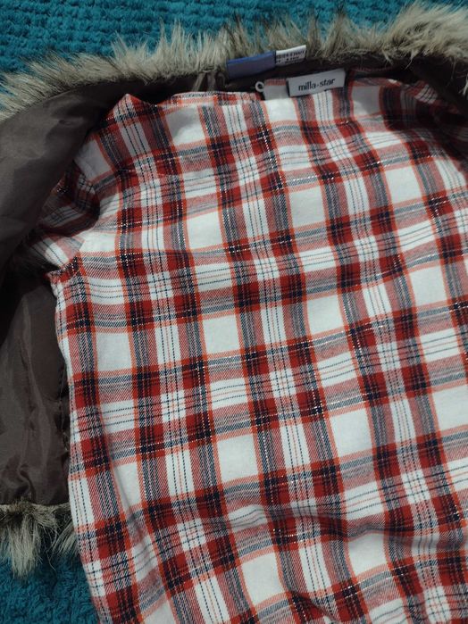 Set primavara - Blugi negri, bluzita si vestuta din blanita, 4-5 ani