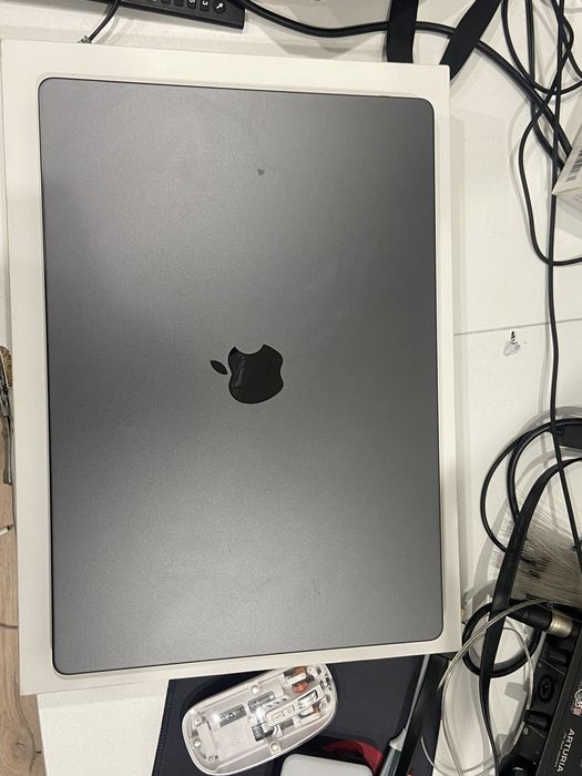 Macbook pro m4 max 48gb
