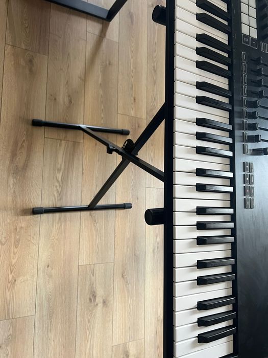 Novation Launchkey 61