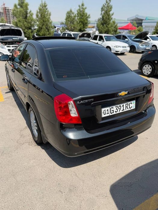 Lasetti 1.6 3pazitsya
