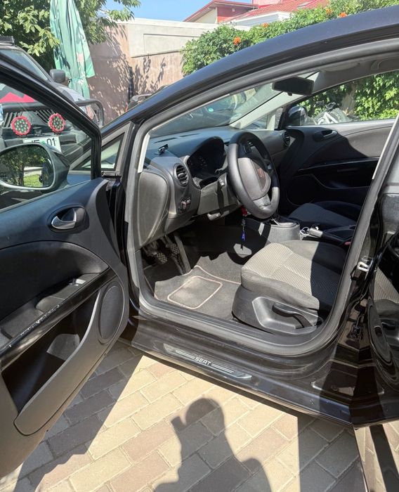 Vând urgent Seat Leon 2011