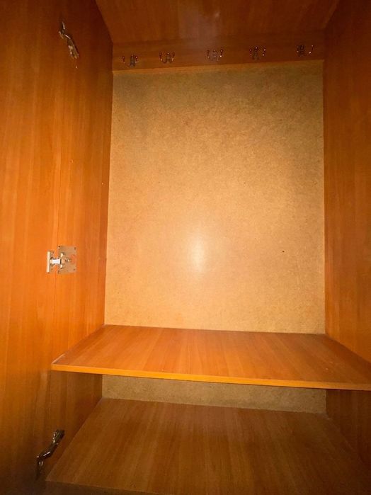 Продам прихожую для дома