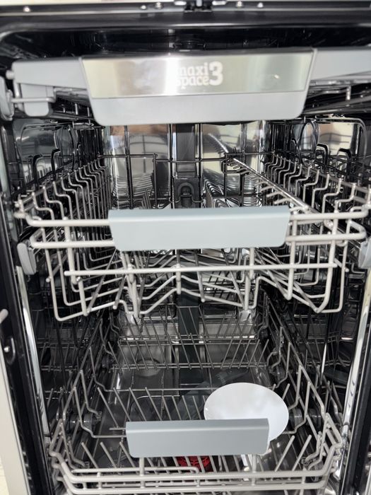 Новый посудомойка Hansa  продаётся