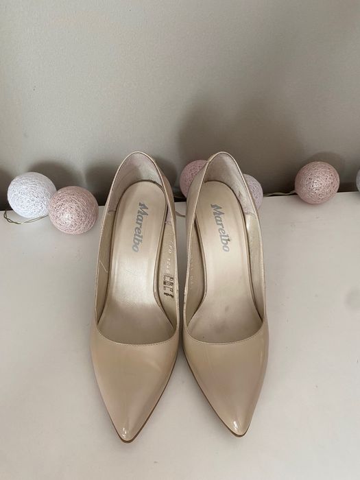 Pantofi Marelbo lac nude