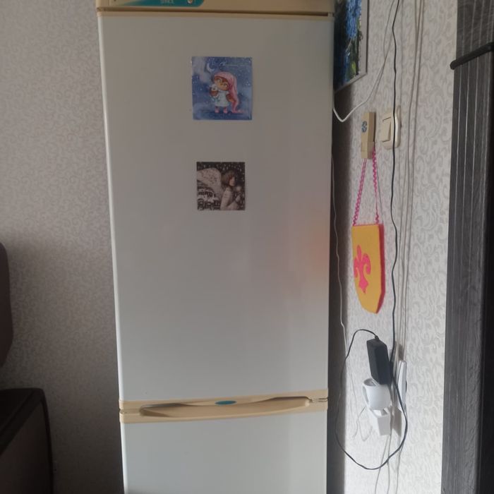 Продам холодильник