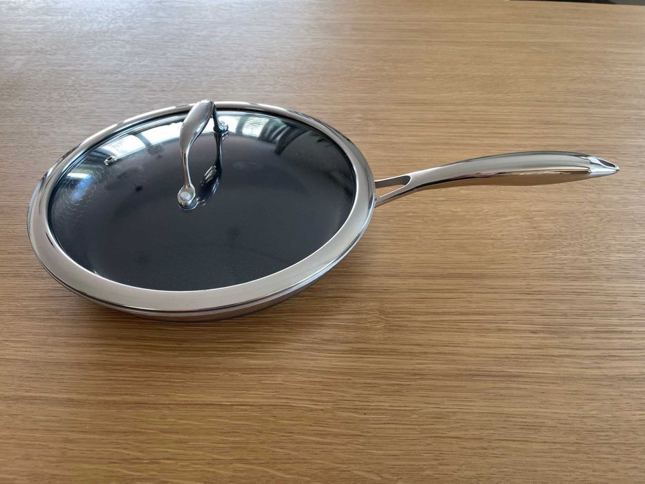 HexClad тиган 25см Hybrid Pan чисто нов
